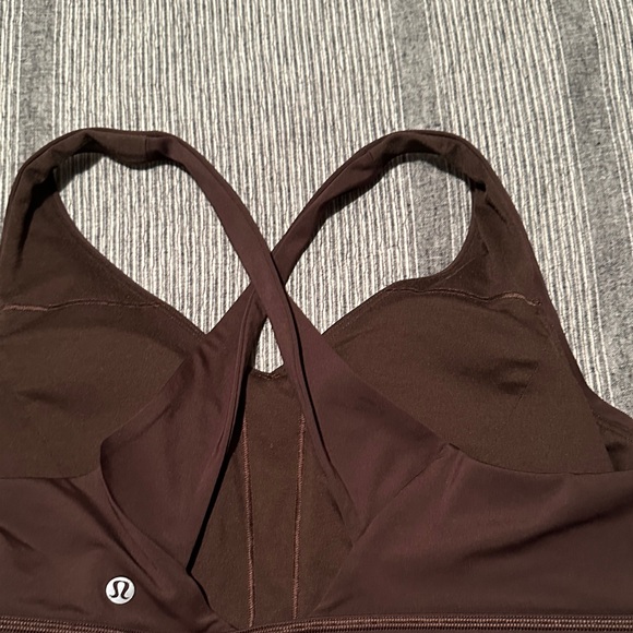 Lululemon sports bra - Picture 6 of 7